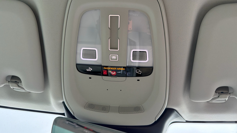 Volvo XC60 2.0 T8 [455] RC PHEV Ultimate Dark 5dr AWD Gtron Estate